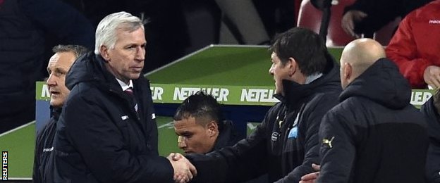 Alan Pardew and John Carver