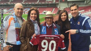 West Ham goalkeeper Adrian and his family