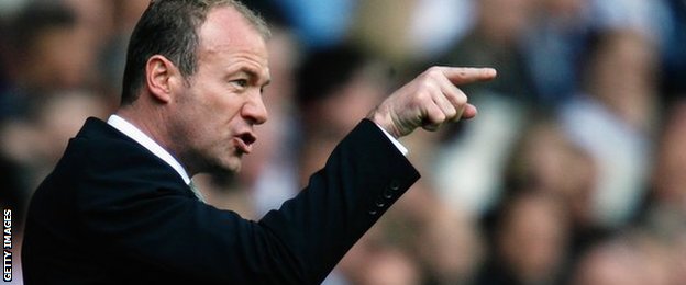 Shearer ‘deluso’ con una lettera ai fan