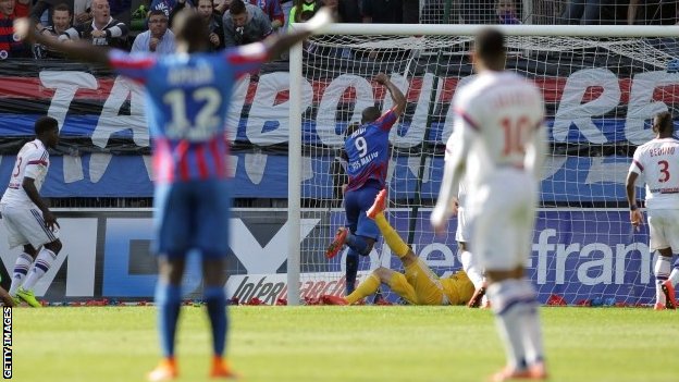 Caen 3-0 Lyon