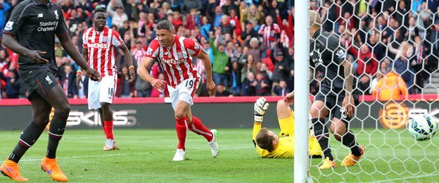 Jon Walters scores for Hull