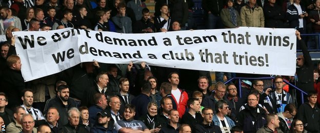 Newcastle fans protest against Mike Ashley