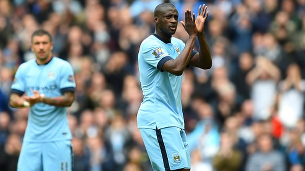 Il centrocampista Toure ‘soggiorno’ al Manchester City