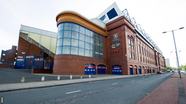 Rangers Ashley EGM a votare in prestito