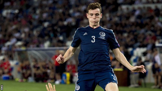 Stick with Scotland – Robertson