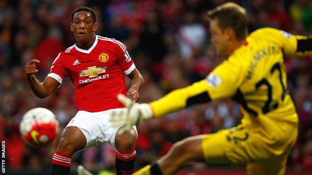 Van Gaal praises Martial impact