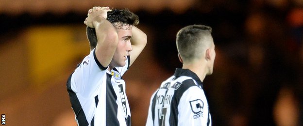 St Mirren's Stevie Mallan looks dejected at the final whistle