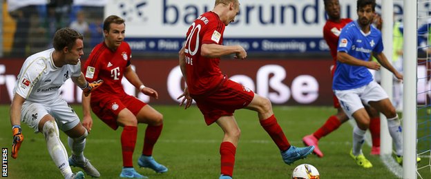 Sebastian Rode scores Bayern Munich's third goal against SV Darmstadt