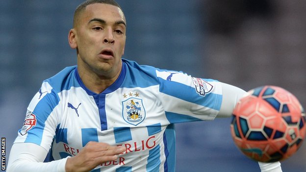 Terriers prestito Vaughan a Birmingham