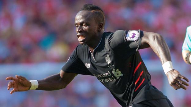 Sadio Mané: Liverpool £ 34m soffre infortunio alla spalla in allenamento in vista